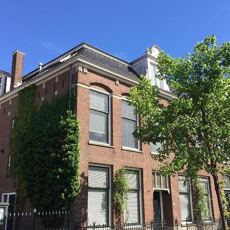 Bed And Breakfast De Oude Pastorie 스네크 외부 사진