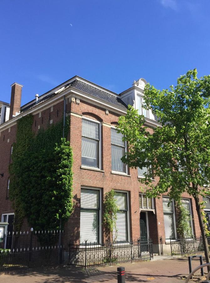 Bed And Breakfast De Oude Pastorie 스네크 외부 사진