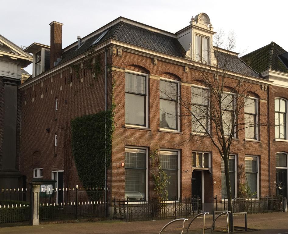 Bed And Breakfast De Oude Pastorie 스네크 외부 사진