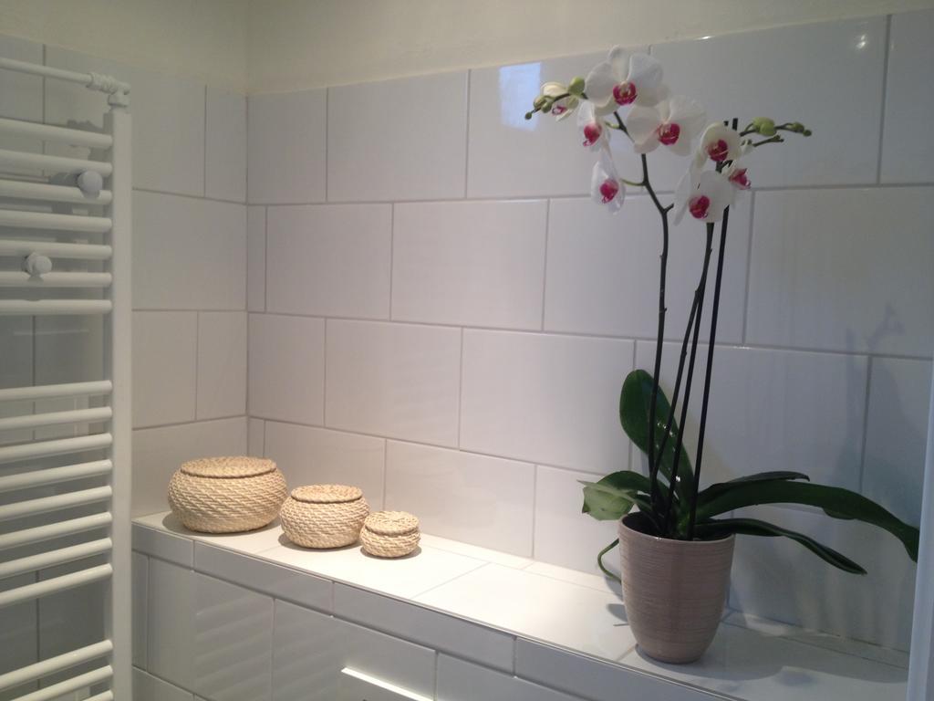 Bed And Breakfast De Oude Pastorie 스네크 객실 사진